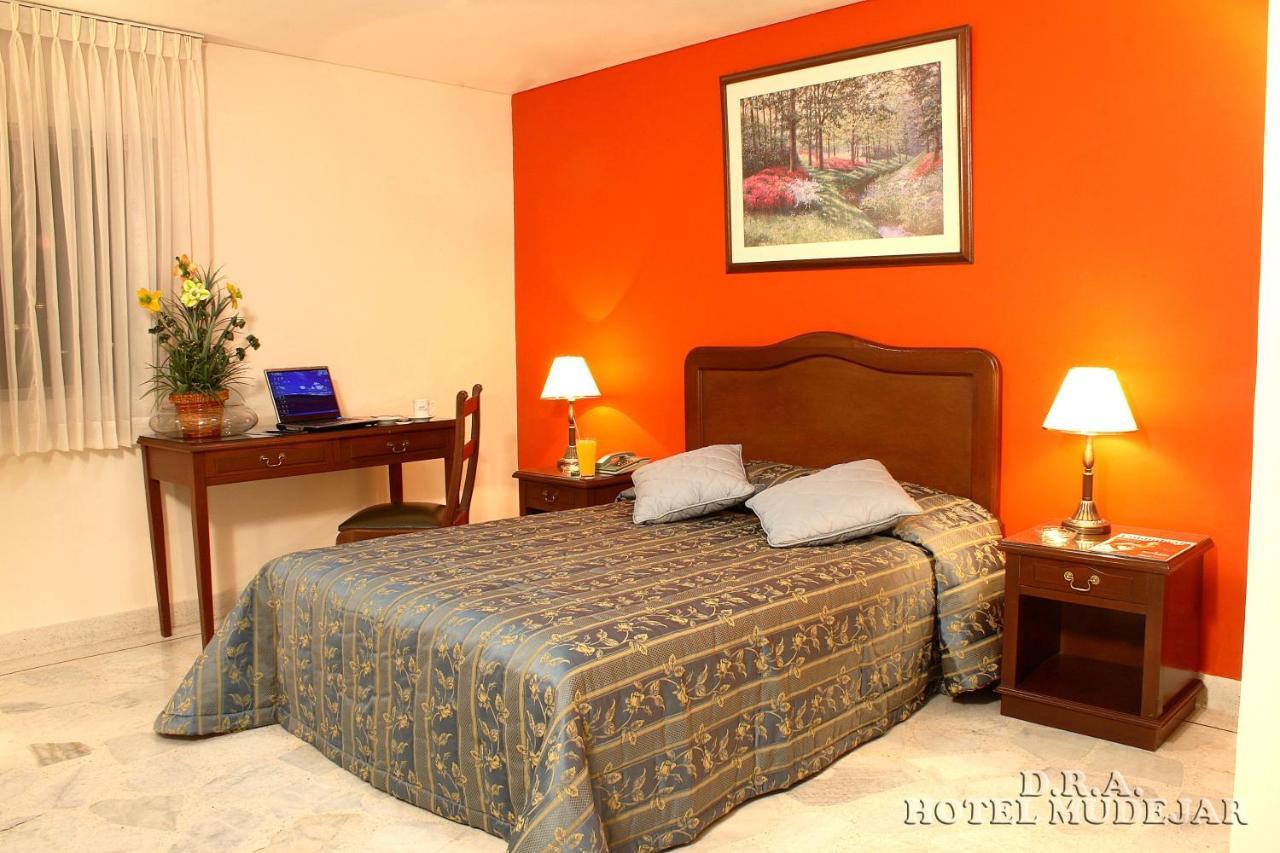 Hotel Mudejar Cali Buitenkant foto